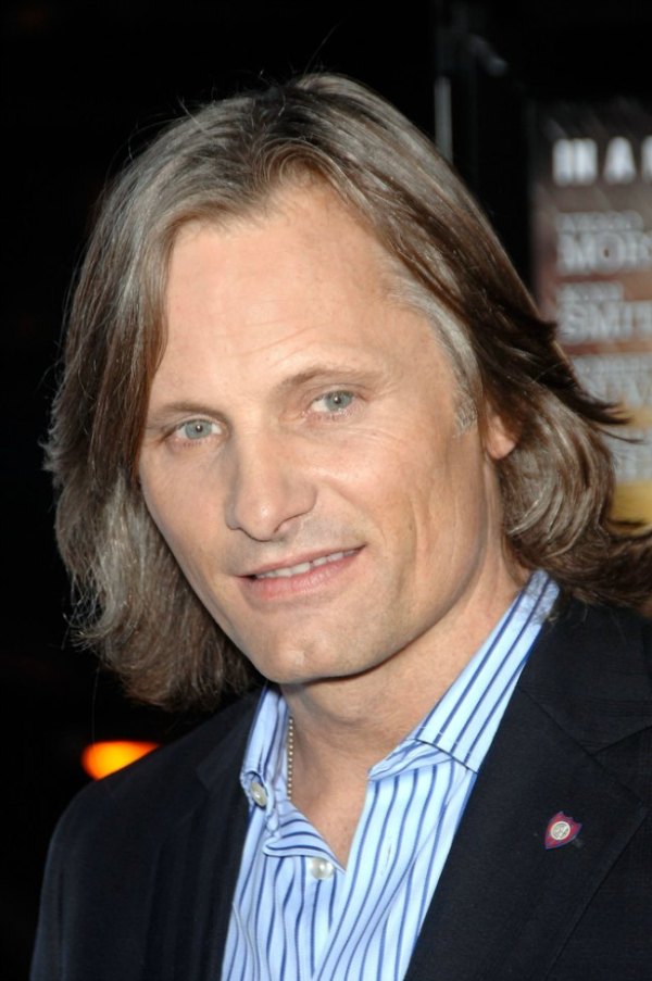 10 Hot male celebrities over 50