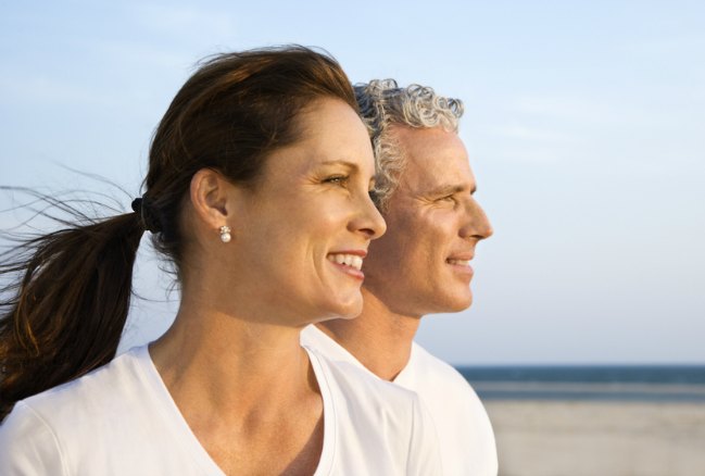 Cómo se sienten y qué pueden hacer los hombres frente a la menopausia