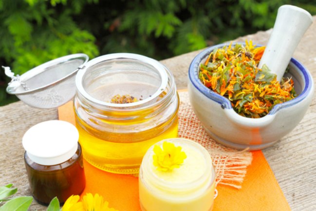 Natural relief from skin rashes and burns with Calendula