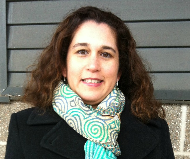 Protima Waugh designs silk tops & stoles for menopausal women