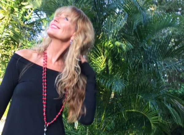 Marie Hell, style & substance for women of all ages