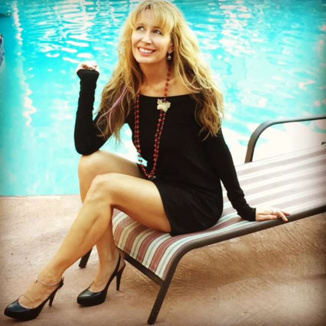 Marie Hell, style & substance for practical women