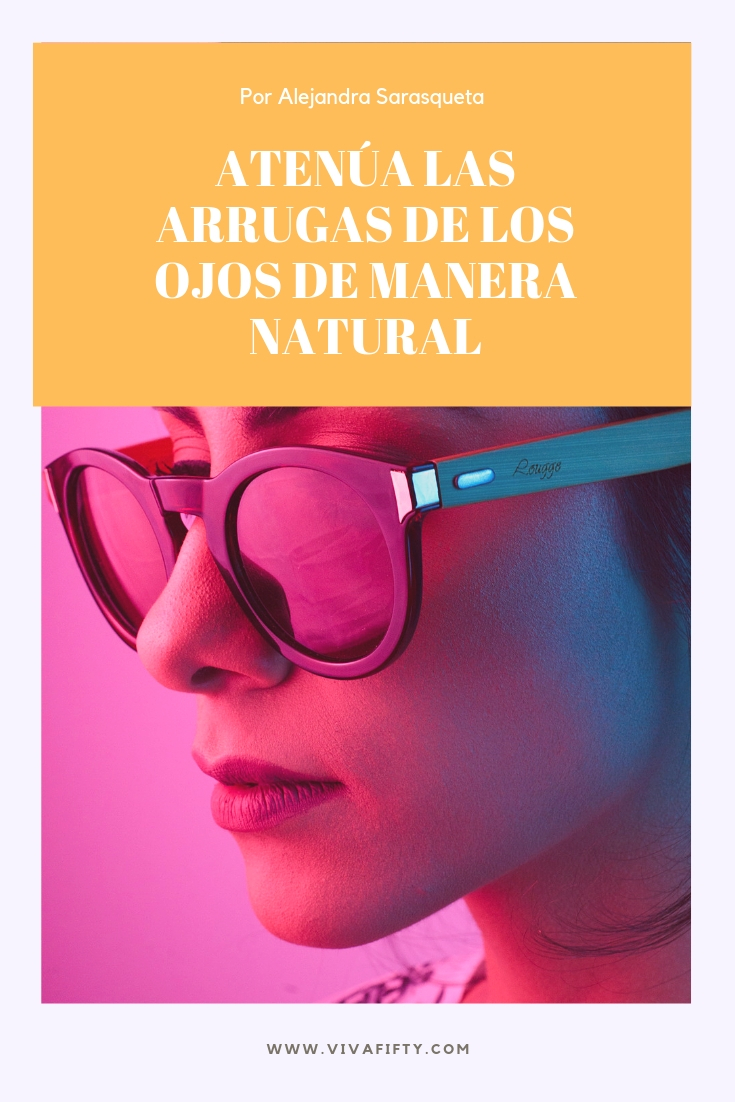 La piel de alrededor de los ojos es bien delicada y por ello denota antes arruguitas. Te explicamos cómo disimularlas de manera natural. #antiarrugas #belleza #ojos #gafas