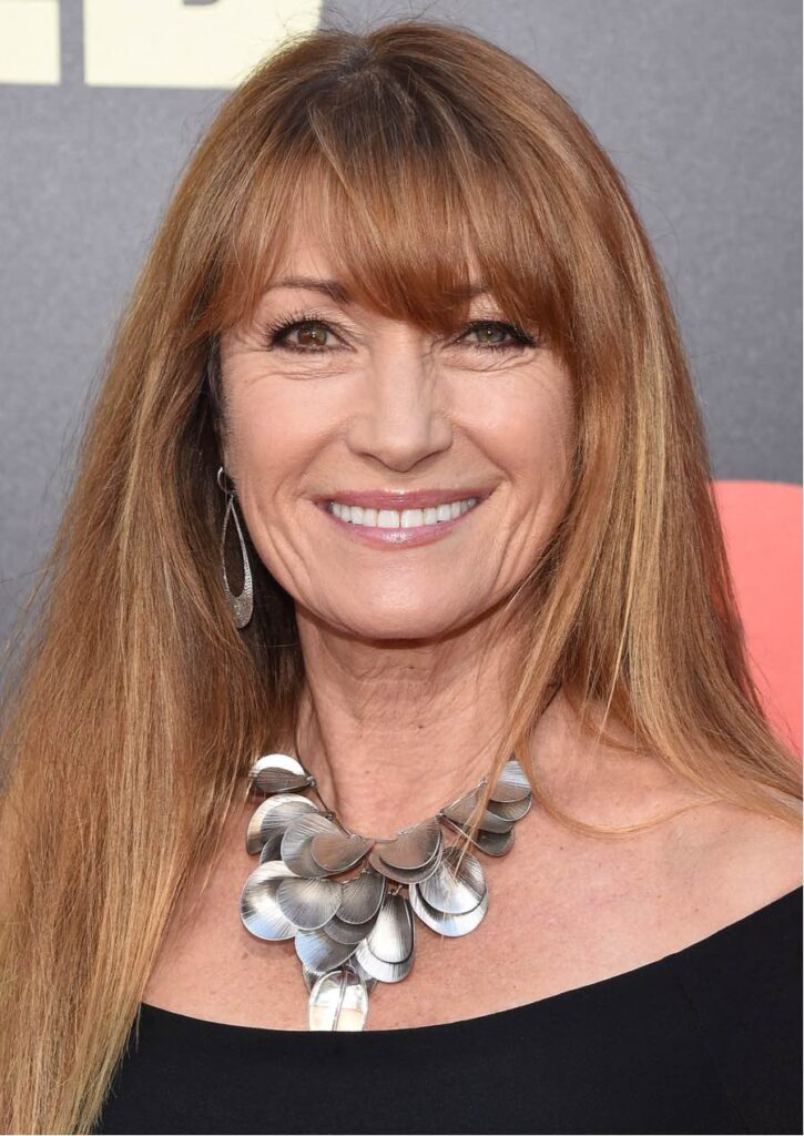 La actriz Jane Seymour dio a luz a gemelos cuando tenía 45 años al igual que la actriz Geena Davis, que tuvo también gemelos, pero a los 48 años y que además fue mamá por vez primera a los 46 años. Seymour, a los 62 años, posó en bikini para la una revista.