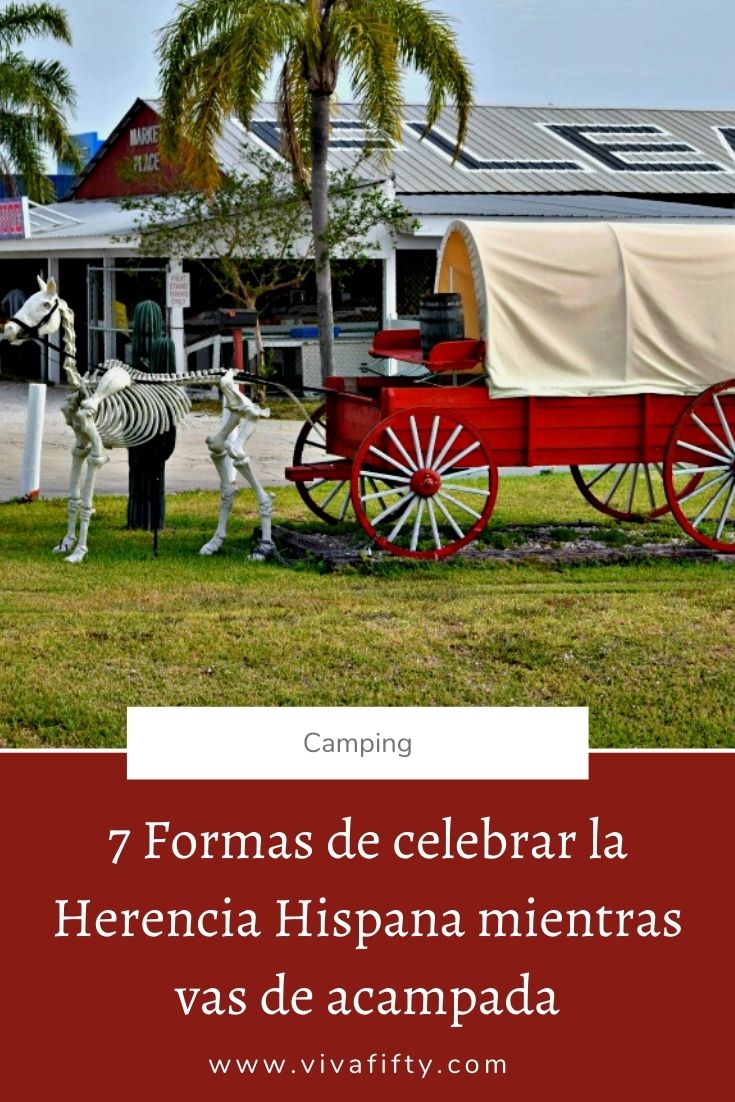 Ir de acampada es una manera estupenda de celebrar la Herencia HIspana. Compartimos contigo sugerencias para celebrarlo en familia. #ad #KOAcamping