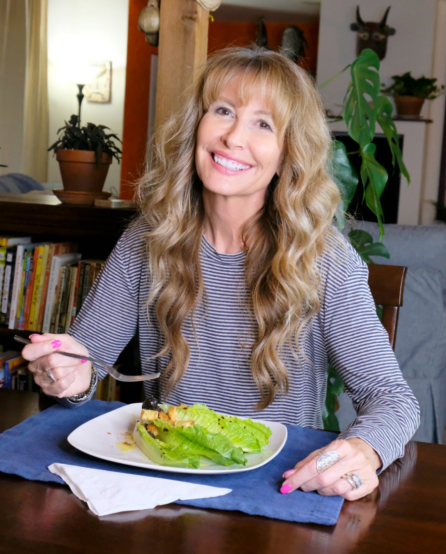 #ad The end of the year is a good time to take stock of how we’ve managed our heartburn and plan to take up healthy habits in the New Year. #DissolveHeartburn 