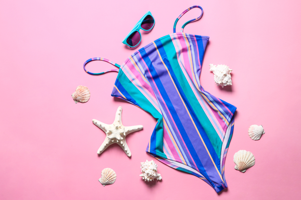 Going to the beach in style makes your outing so much more enjoyable … especially at a certain age. Here are our stylish beach must-haves!