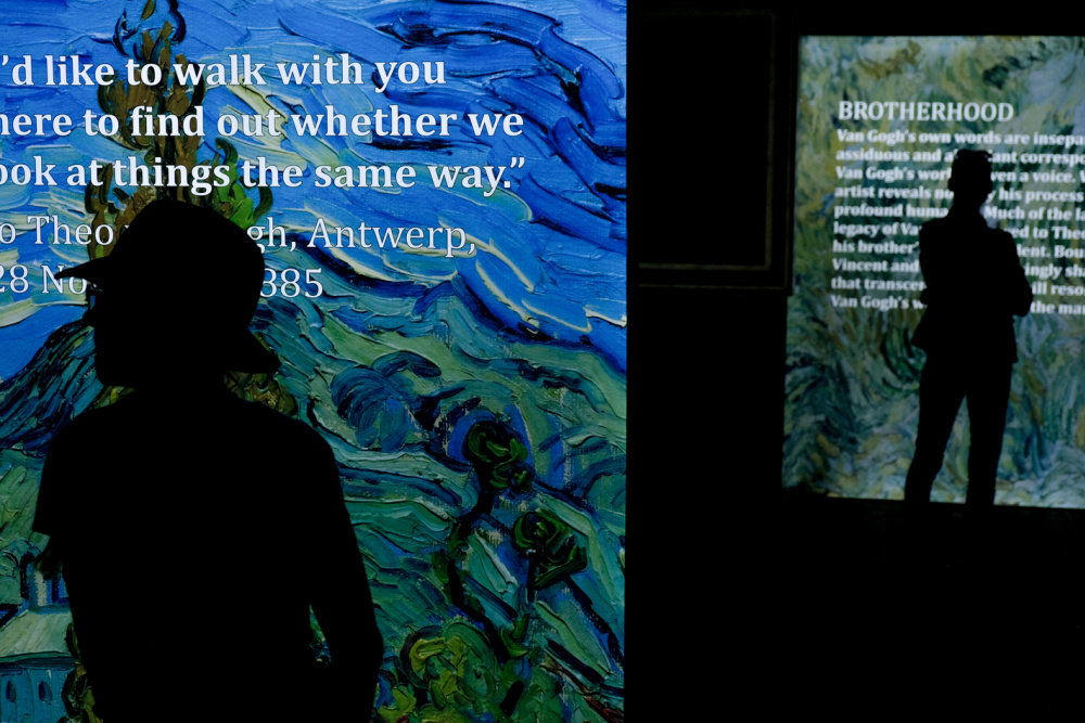 If you still haven’t see Beyond Van Gogh, The Immersive Experience, we hope to encourage you to give it a visit.