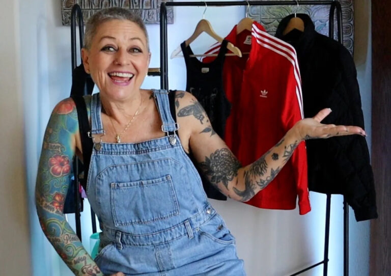We interviewed Lonni in 2020 and she went viral shortly after for being nice to a troll. She has since quit her job and is now a full-time influencer.