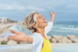 10 Simple ways to age gracefully