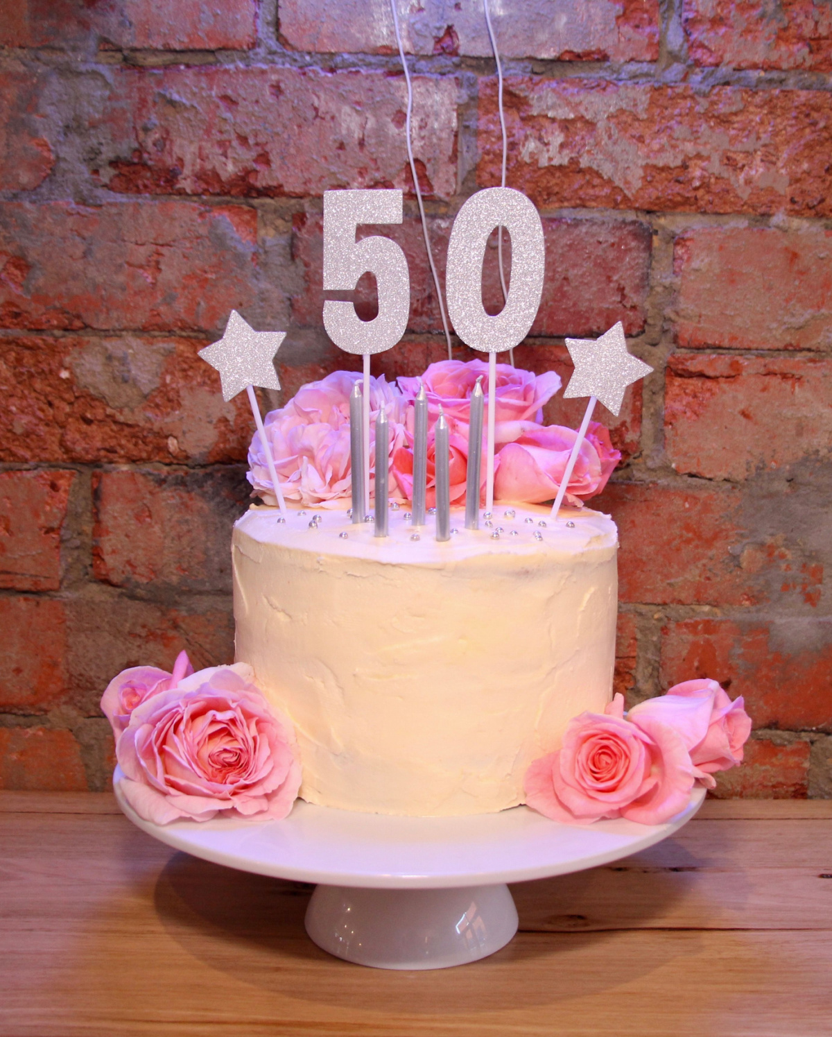 Celebrating a 50th birthday is a big deal! Here are 50 ways to make it feel special! it doesn´t have to be lavish, just memorable.