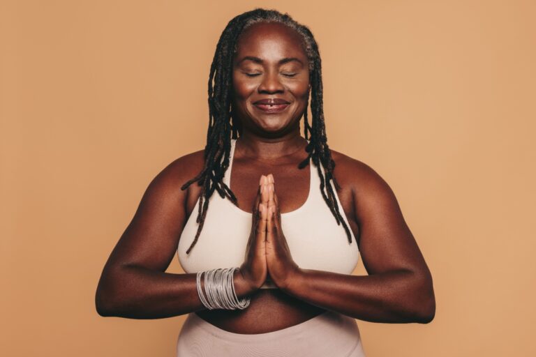 Meditation is a handy tool for women of all ages, but in midlife it is particularly helpful in dealing with menopause symptoms and daily stress.