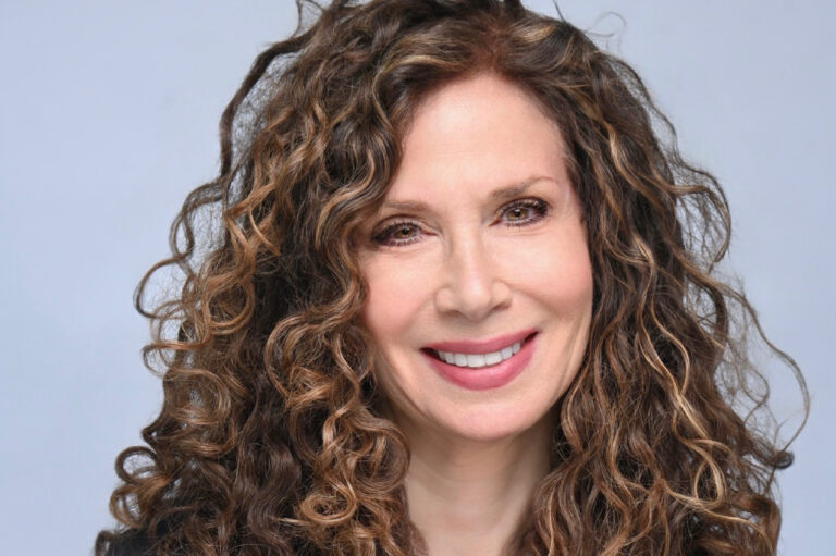 Dr. Lori Davis